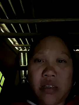 LeoPet2x's cam snapshot