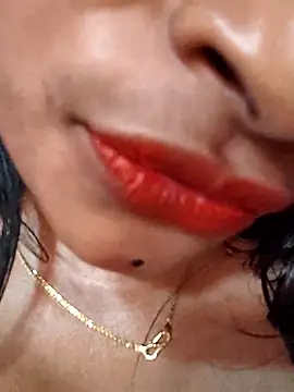 sweet_piya_roy's cam snapshot