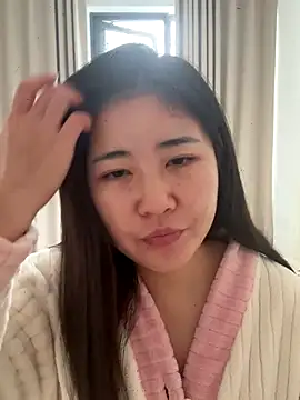 Momo168168's cam snapshot