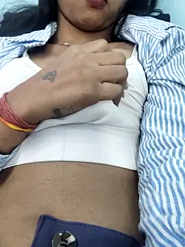 Isha_Liha's cam snapshot