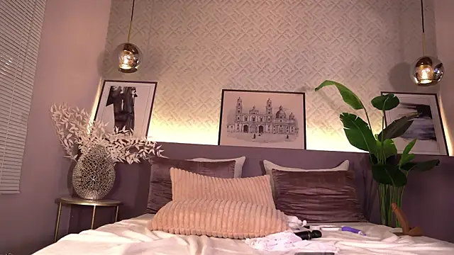 ElleDiane's cam snapshot