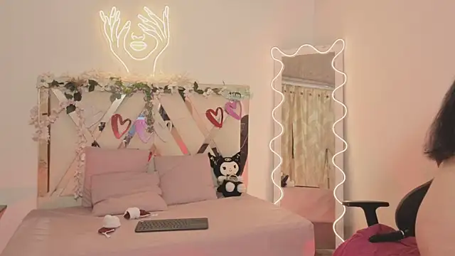 hina_tay's cam snapshot