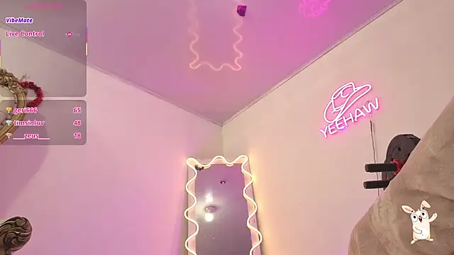 saaya_tay's cam snapshot