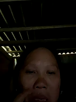 LeoPet2x's cam snapshot