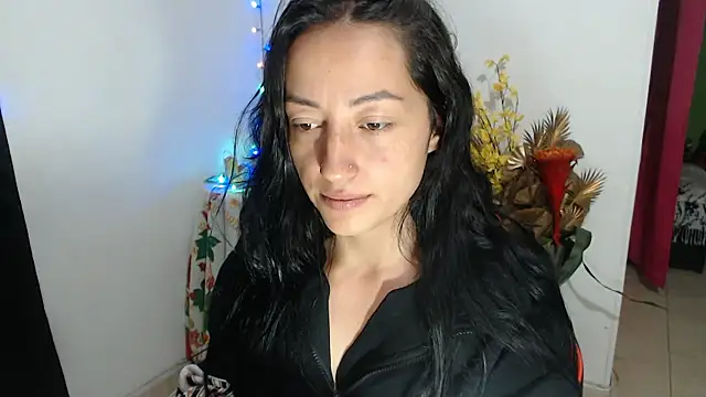 Megaan-love5's cam snapshot