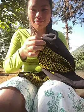 Qinjid002's cam snapshot