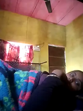 Pooja_hote's cam snapshot