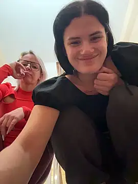 LikaCat live sex cam