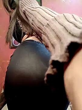 poojaji690's cam snapshot