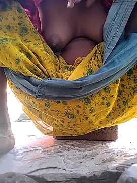 Hita_Grewal's cam snapshot