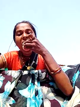 Hot_reshmaji's cam snapshot