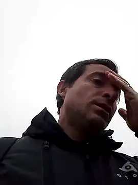 openlegsforyou's cam snapshot