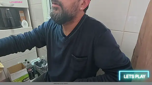 TARKAN1's cam snapshot