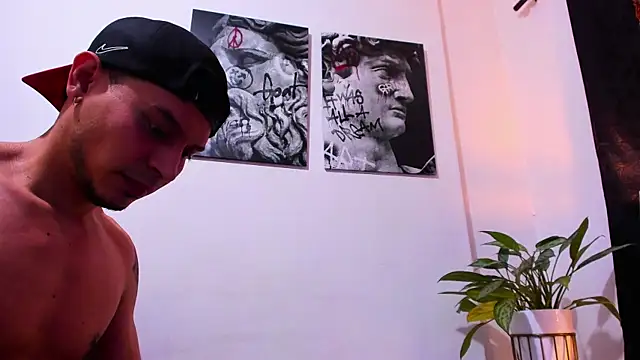 CruzVega live sex cam