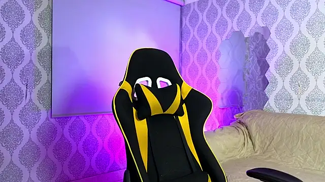 Boy_savoy live sex cam