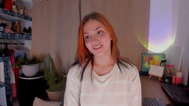 AmaruBloom live sex cam