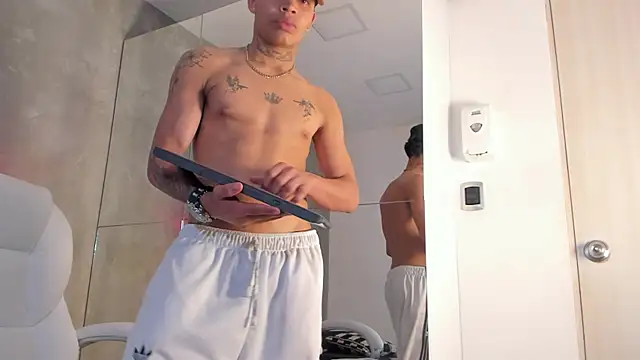 Renzo_Dogan live sex cam