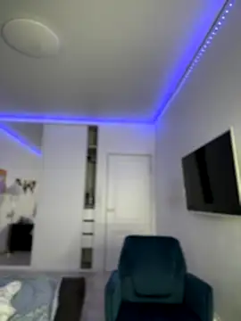 SweetBeeQueen live sex cam