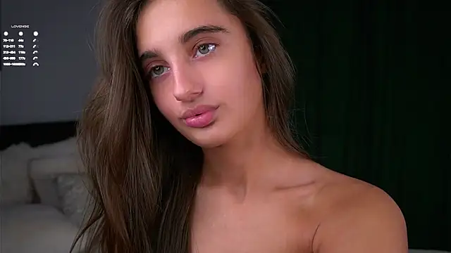 PiquingOgalala live sex cam