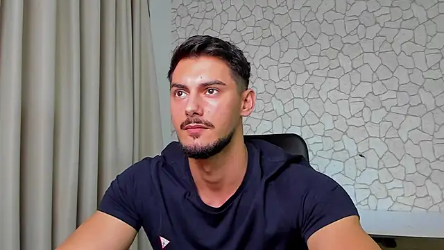 ClintMasters live sex cam