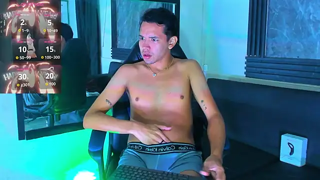 jeremytonner live sex cam