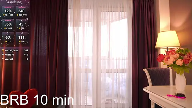 ElwynaBrickell live sex cam