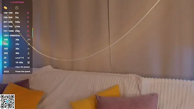 AlberthaEscue live sex cam