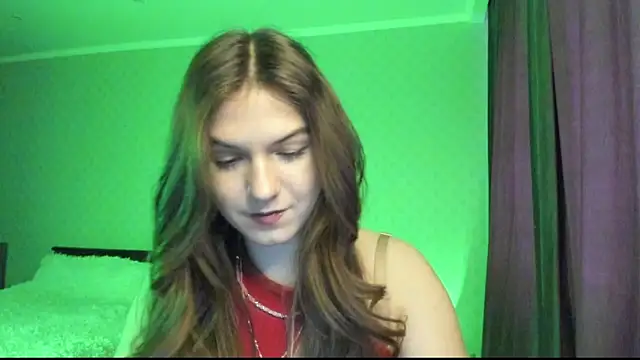 luna_lust_212 live sex cam