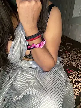 prisha944's cam snapshot