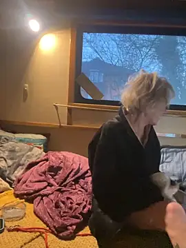 ladyboatlady live sex cam