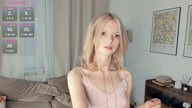 LaureMestler live sex cam