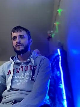 Grek32X live sex cam