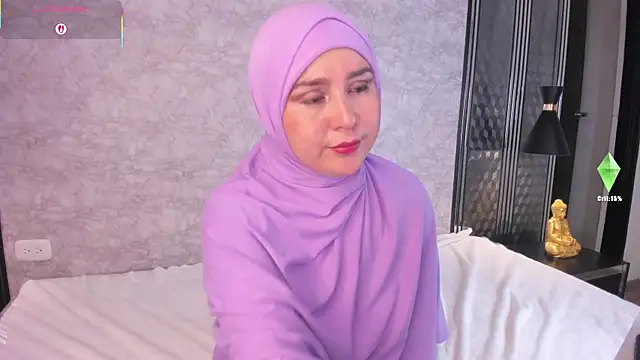 SamiQuest live sex cam