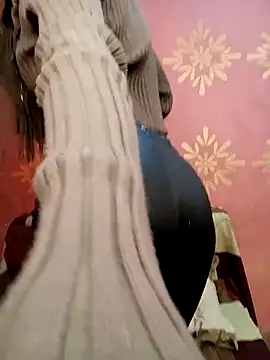 poojaji690 live sex cam