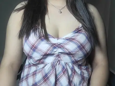 Saira_Hotty live sex cam