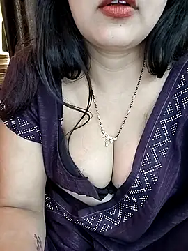 kaamuk_shweta live sex cam