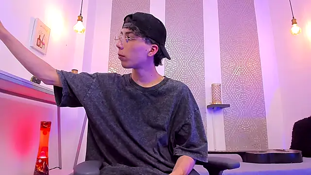 Nikolay_Gregori live sex cam