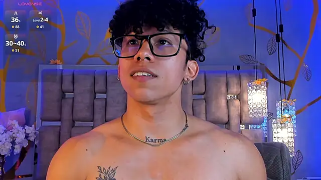 AkazaBoy_ live sex cam