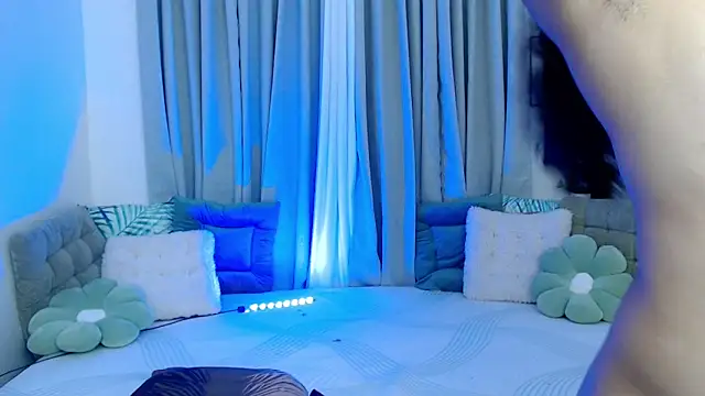 PrettyBlythes_TS live sex cam