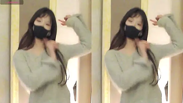 -M00nlIght-l0li-'s cam snapshot