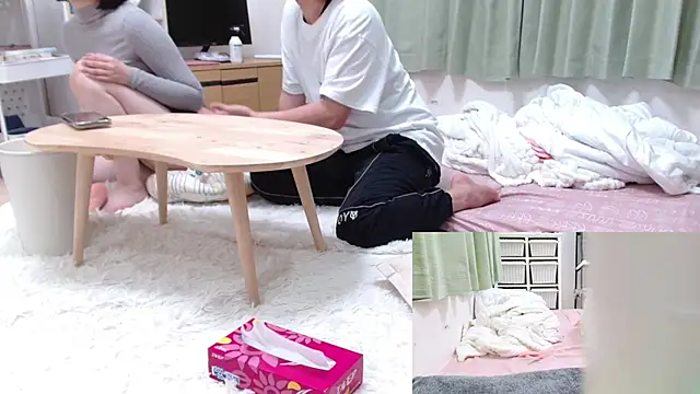 C-4bomb's cam snapshot