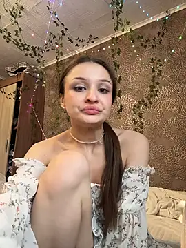 ErikaMuse's cam snapshot