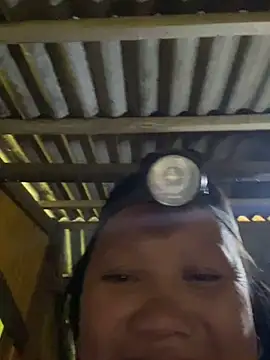 LeoPet2x's cam snapshot