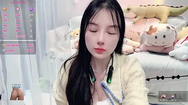 AKiKi711's cam snapshot