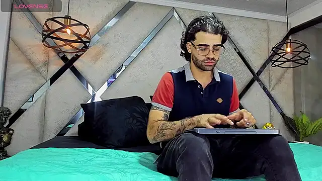 Sophia_Ostin69's cam snapshot