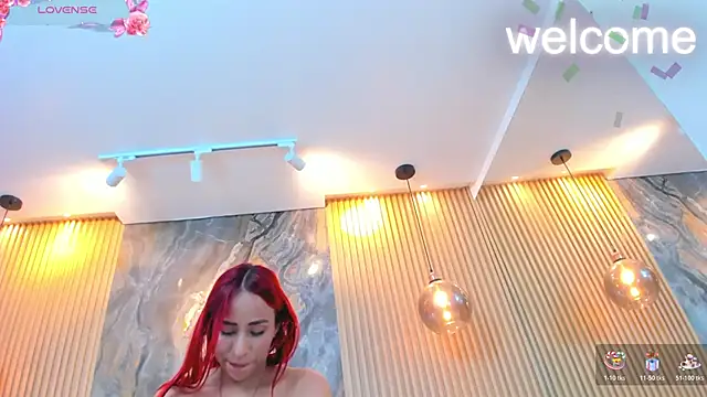 ella_harper's cam snapshot