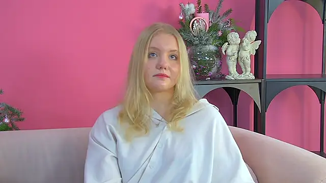 EmilyEvanse's cam snapshot