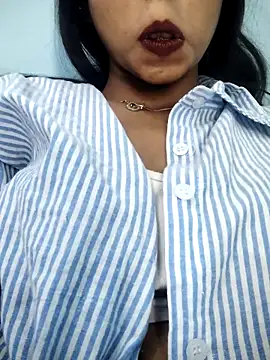 Isha_Liha's cam snapshot