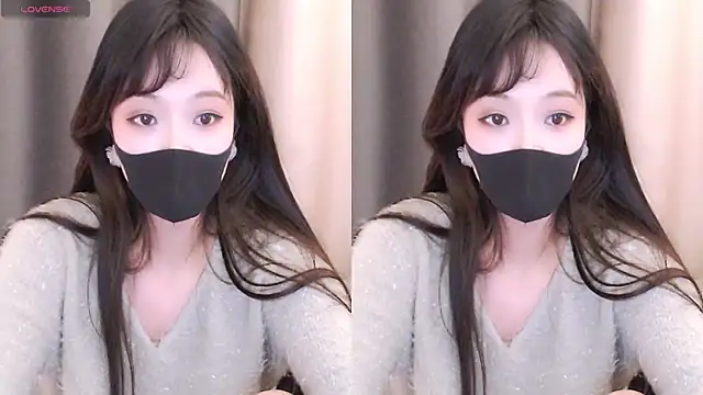 -M00nlIght-l0li-'s cam snapshot