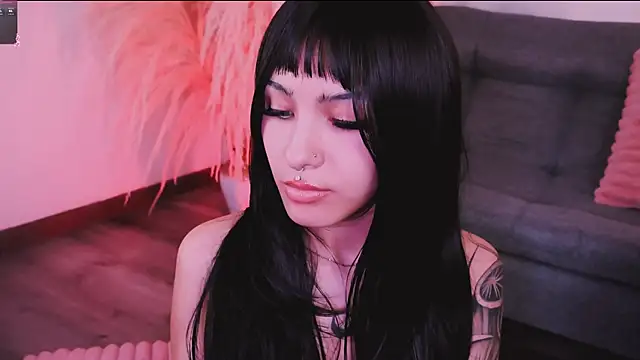 cuteezoe's cam snapshot